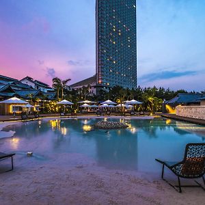 Phoenix Seagaia Ocean Tower